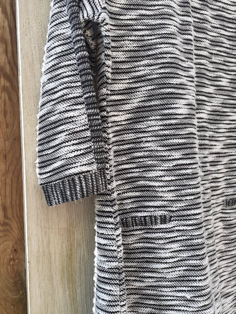 George Textured Tunic Size Medium - Picture 2 of 5